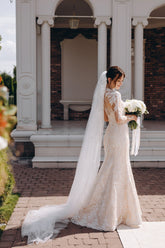 Voal lung 3m de mireasa cu dantela aplicata in partea superioara