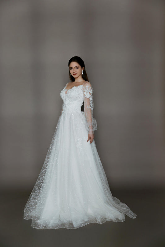 rochie de mireasa - 8 Look-uri de Mireasă pentru Recepție care Arată Superb în Poze în 2026