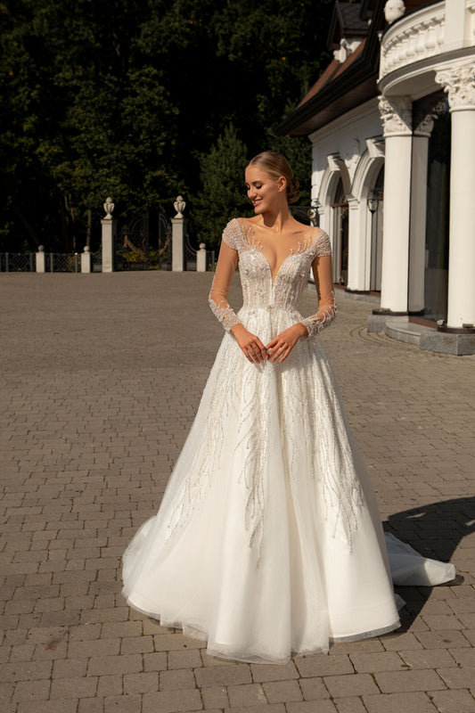 rochie de mireasa sirena - Idei tematice pentru tradiții de familie cu rochii de mireasă în 2026