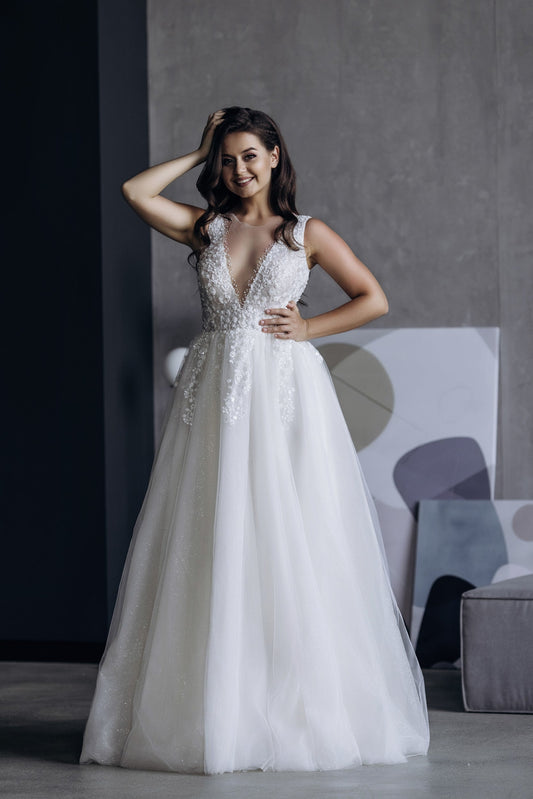 rochie de mireasa - Idei de rochii de mireasă și papetărie care pun invitații pe primul loc în 2026